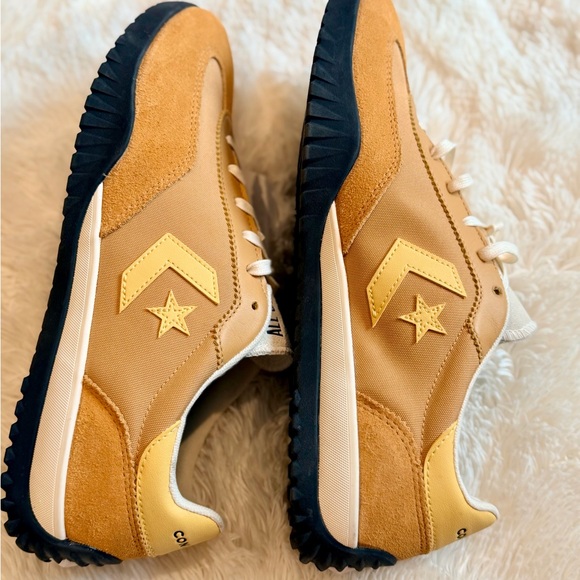 Converse Run Star Trainer sneakers in the "Retro Sport - Sandy Shore" colorway - Picture 8 of 11